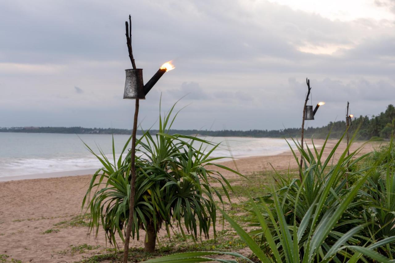 Ananya Beach Resort Tangalle Ngoại thất bức ảnh