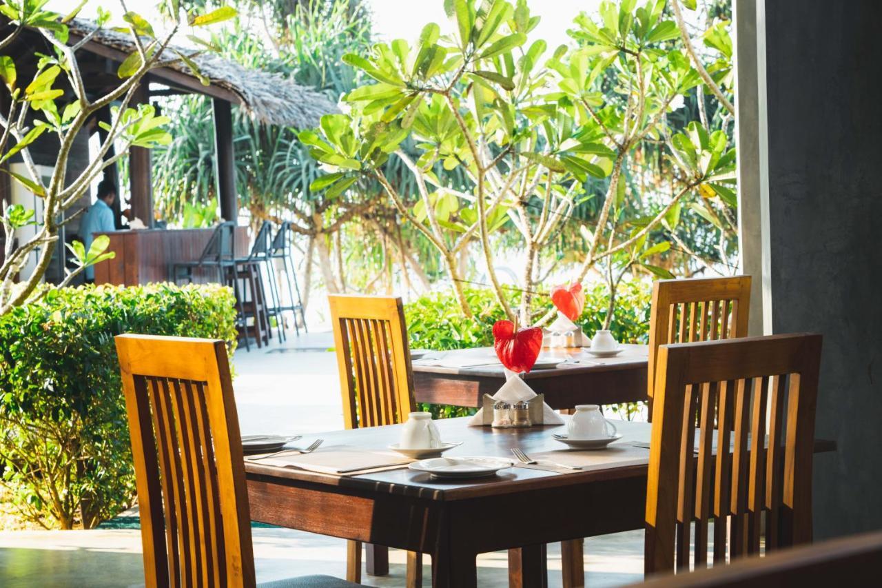 Ananya Beach Resort Tangalle Ngoại thất bức ảnh